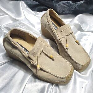 NEW CANDIES  tan suede wedge square toe loafer wedge platform heels  SZ 7.5